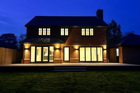 4 bedroom detached house for sale, A Luxury Home in Cranbrook