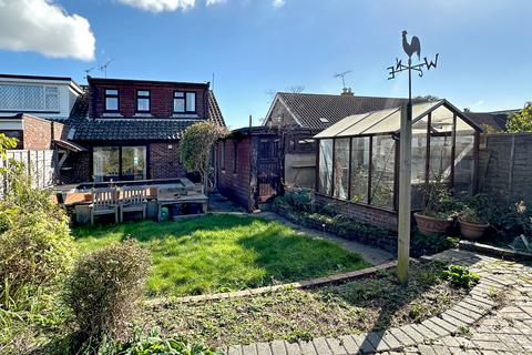 23 Barons Mead, Bognor Regis, PO21 4SF