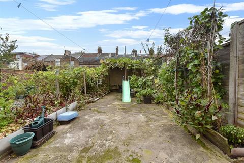 4 bedroom terraced house for sale, Goldsmith Avenue, London