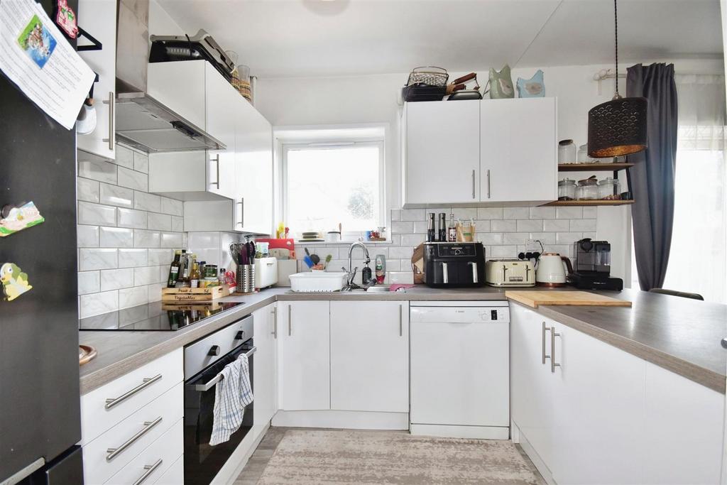 3cf0c7db-Kitchen.JPG