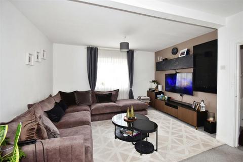 1 The Hale, London, E4 9NS