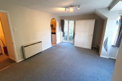 Studio for sale, Caldicote Green, Welsh Harp Village