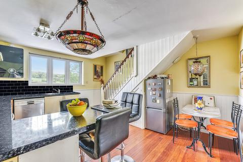 3 bedroom end of terrace house for sale, Bramley Road, London, N14