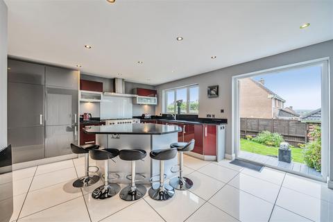 33 Bolts Croft, Chippenham, SN15 3GQ