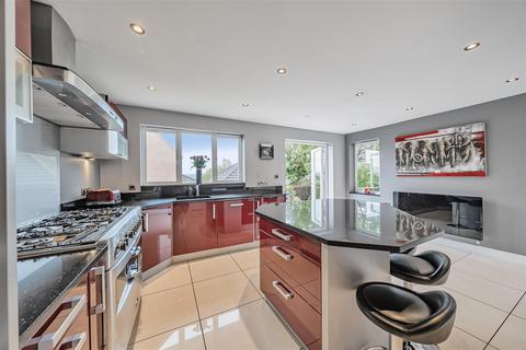 33 Bolts Croft, Chippenham, SN15 3GQ