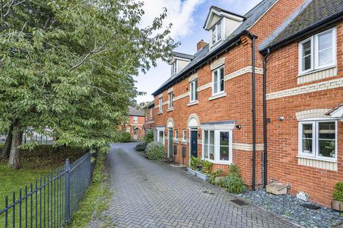 4 bedroom townhouse for sale, Chapel Close, Wantage, OX12