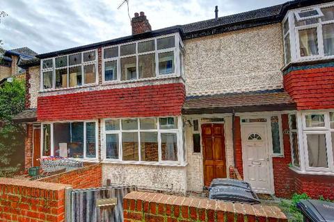 4 bedroom terraced house to rent, Oaklea Passage, KT1