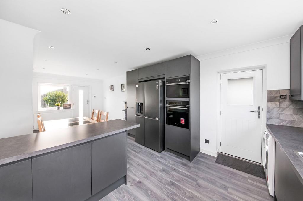 Open plan dining kitchen