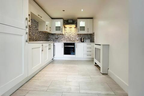 3 bedroom apartment to rent, South Ferry Quay, Liverpool