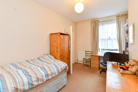 1 bedroom ground floor flat for sale, Inwood Crescent, Brighton, East Sussex