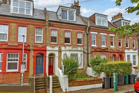 1 bedroom ground floor maisonette for sale