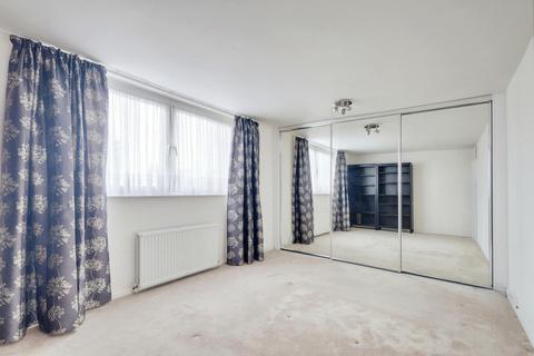 2 bedroom flat for sale, East Street, Southend-on-sea, SS2