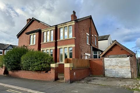 3 bedroom end of terrace house for sale, Westminster Road, Blackpool FY1