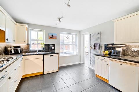 4 bedroom detached house for sale, Ferguson Road, Devizes