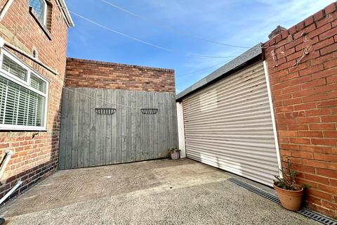 2 bedroom terraced house for sale, Cleveland Terrace, Newbiggin-by-the-sea, Newbiggin-by-the-Sea, Northumberland, NE64 6RF