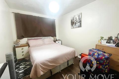 2 bedroom flat to rent, Gravesend, Kent DA12