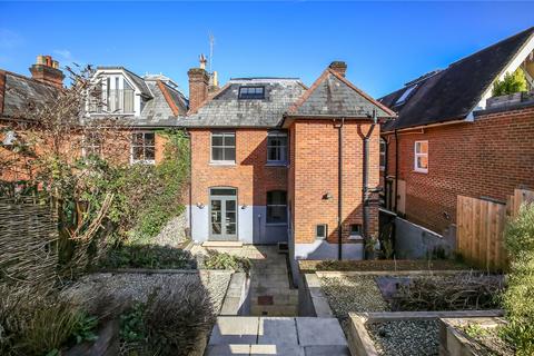 5 bedroom semi-detached house to rent, City Road, Winchester, Hampshire, SO23