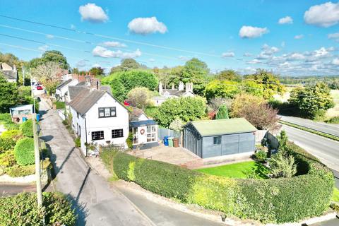 2 bedroom cottage for sale, Monument Lane, Tittensor, ST12