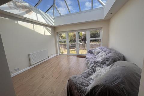 237 Down Road, Portishead, Bristol, BS20 8HU