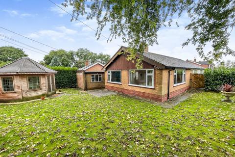 3 bedroom bungalow for sale, Border Way, Vicars Cross, Chester, CH3