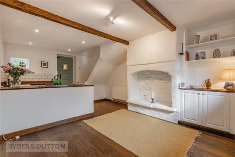 32 Carrhill Road, Mossley, Ashton-under-lyne, OL5 0SE