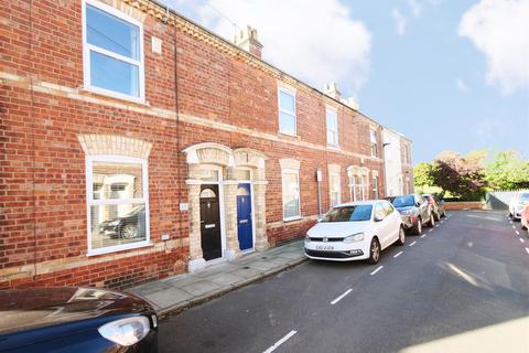 2 bedroom terraced house for sale, Gray Street, Off Scarcroft Road