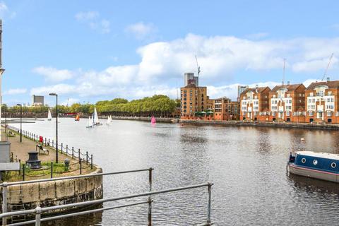 2 bedroom flat for sale, Rainbow Quay, Surrey Quays