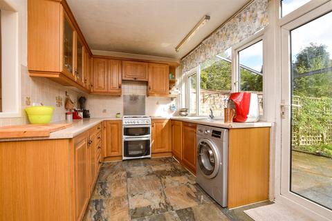 1b Park Hill Close, Carshalton, SM5 3QW
