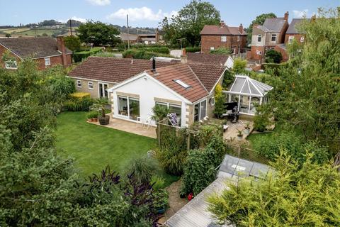 4 bedroom detached bungalow for sale, Littlemoor Lane, Alfreton DE55