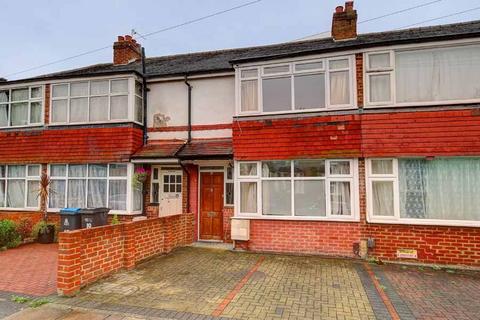 4 bedroom terraced house to rent, The Bittoms, KT1