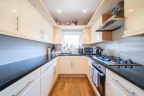 18 Feltham Road, Mitcham, CR4 2JQ