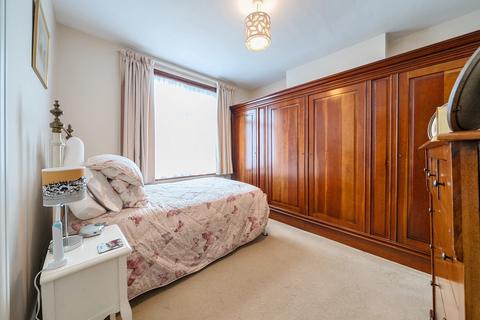 18 Feltham Road, Mitcham, CR4 2JQ