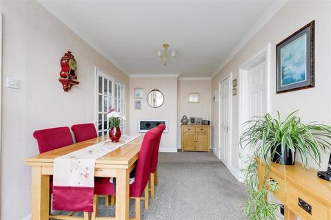 3 bedroom semi-detached house for sale, Castleton Avenue, Arnold NG5