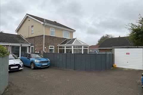 4 bedroom house for sale, Willow Close, Filey