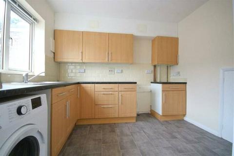 3 bedroom terraced house to rent, Brands Road, Berkshire SL3