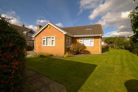 2 bedroom detached bungalow for sale, Holgate Road, Pontefract