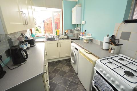 4 bedroom end of terrace house for sale, St. Catherines Avenue, Luton, Bedfordshire, LU3