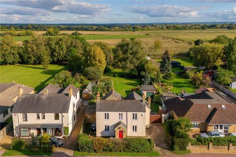 4 bedroom detached house for sale, Ely Road, Waterbeach, Cambridge, Cambridgeshire, CB25