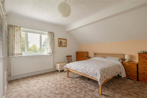 Rose Villa Ely Road, Waterbeach, Cambridge, CB25 9NN