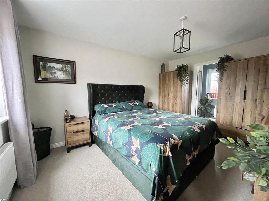 Main Bedroom