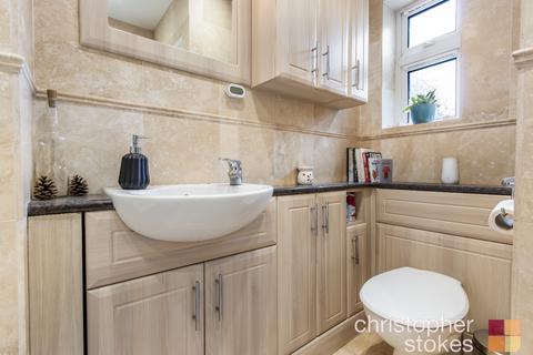 77 Franklin Avenue, Cheshunt, Waltham Cross, EN7 5EA