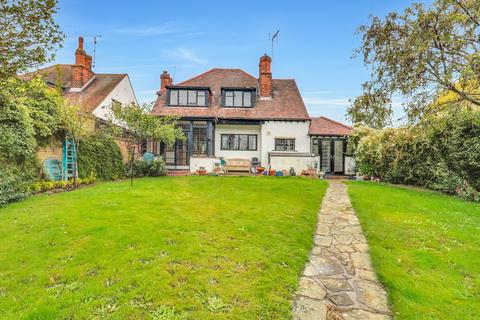 3 bedroom detached house for sale, Caulfield Road, Shoeburyness SS3