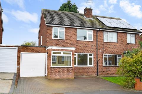 3 bedroom semi-detached house for sale, Bramwoods Road, Chelmsford