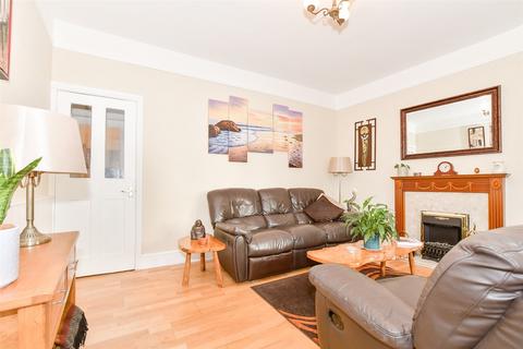 2 bedroom end of terrace house for sale, High Street, Snodland, Kent