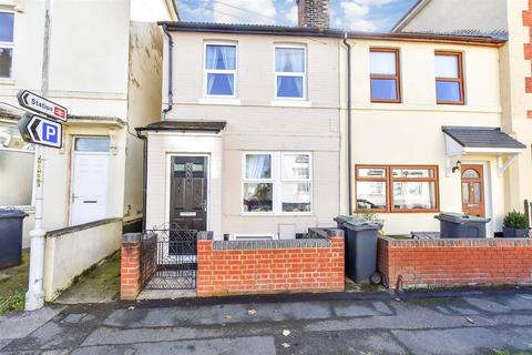 2 bedroom end of terrace house for sale, High Street, Snodland, Kent