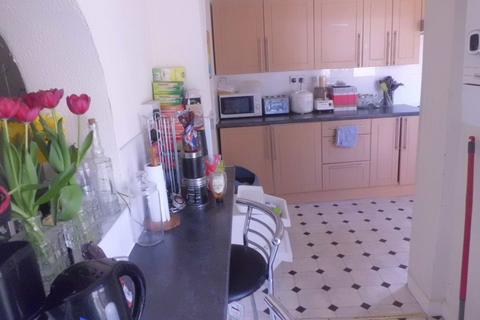 4 bedroom house to rent, 83 Reservoir Road, B29 6SU