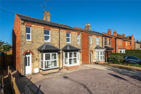 3 bedroom semi-detached house for sale, North Road, Bourne, Lincolnshire, PE10