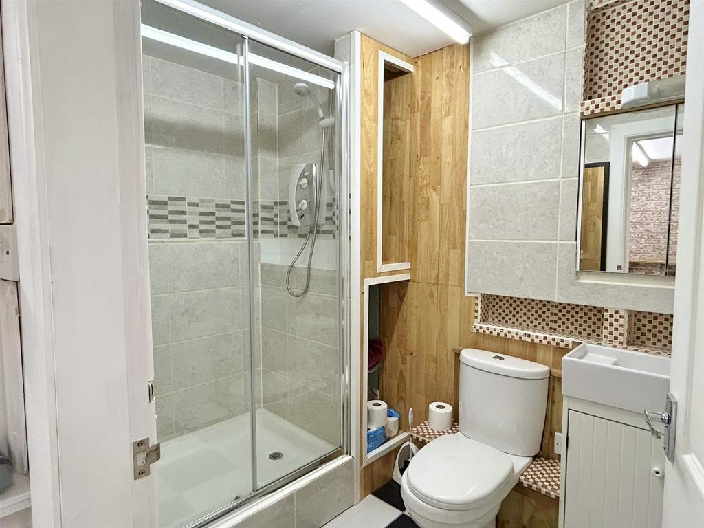 Ground floor shower room