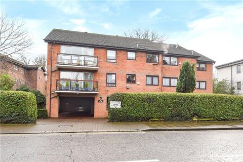 2 bedroom apartment for sale, Gordon Avenue, Stanmore, Middlesex