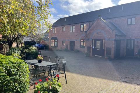 undefined, Priory Walk, Cross Street, Warwick